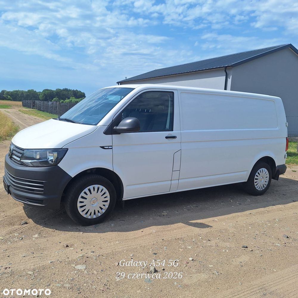 Volkswagen Transporter - 2