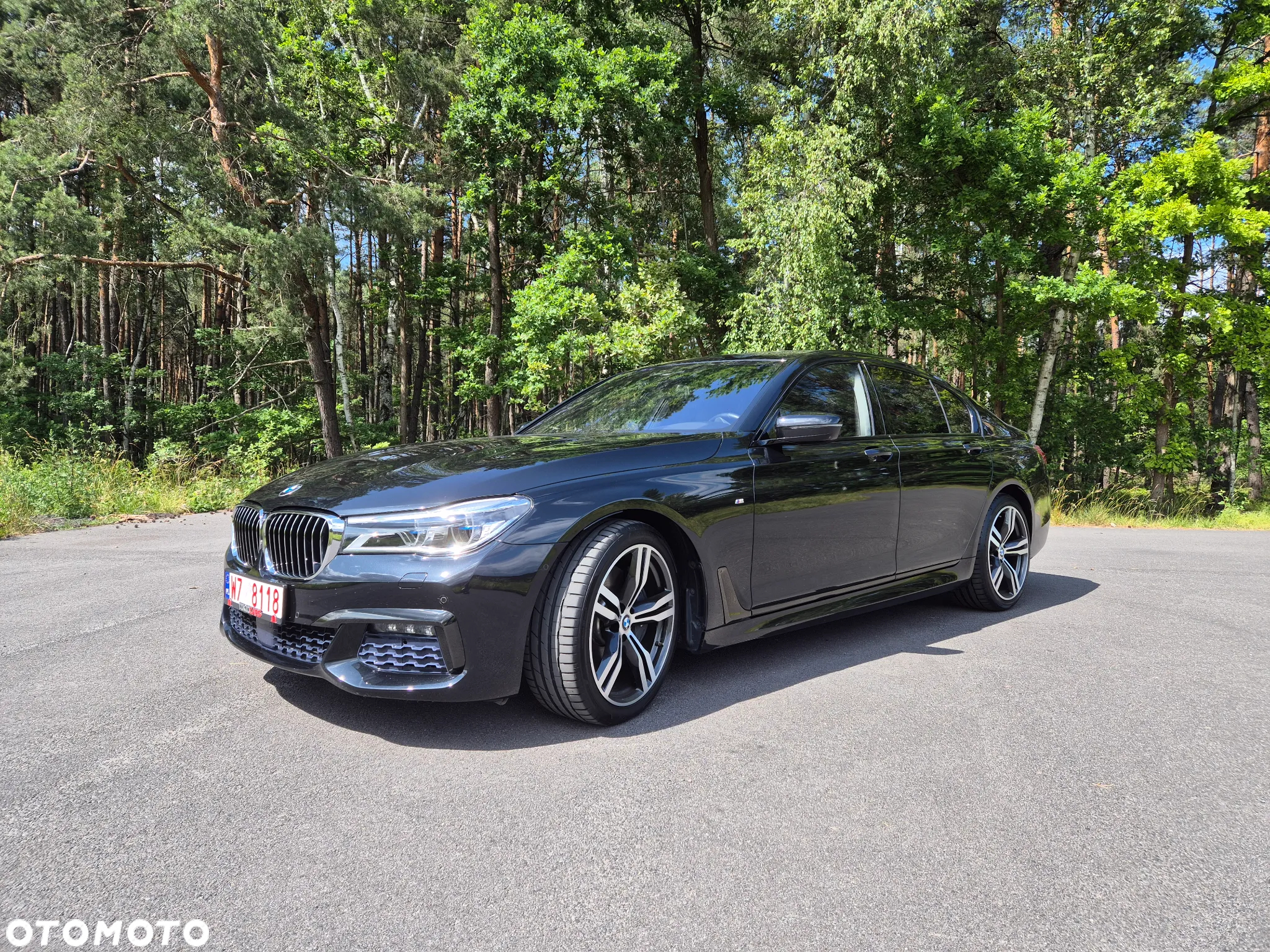 BMW Seria 7 750i - 2