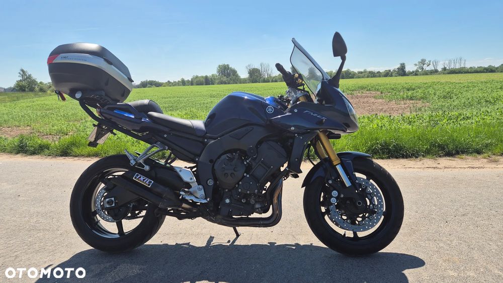 Yamaha FZ - 11
