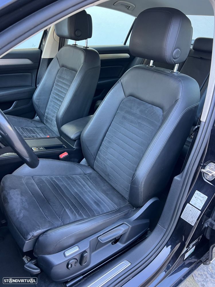 VW Passat 2.0 TDI Confortline DSG - 25