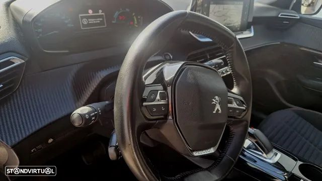 Peugeot e-208 50 kWh Active Pack - 11