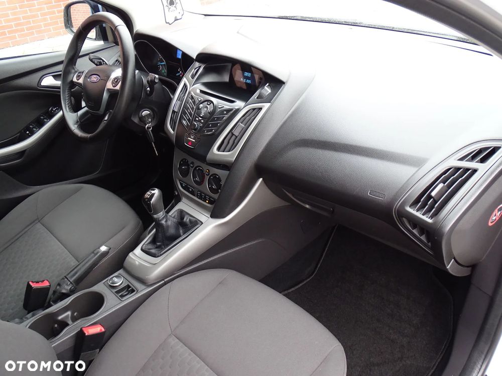 Ford Focus 1.0 EcoBoost Edition - 19