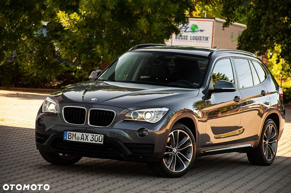 BMW X1 xDrive20d Sport Line - 3