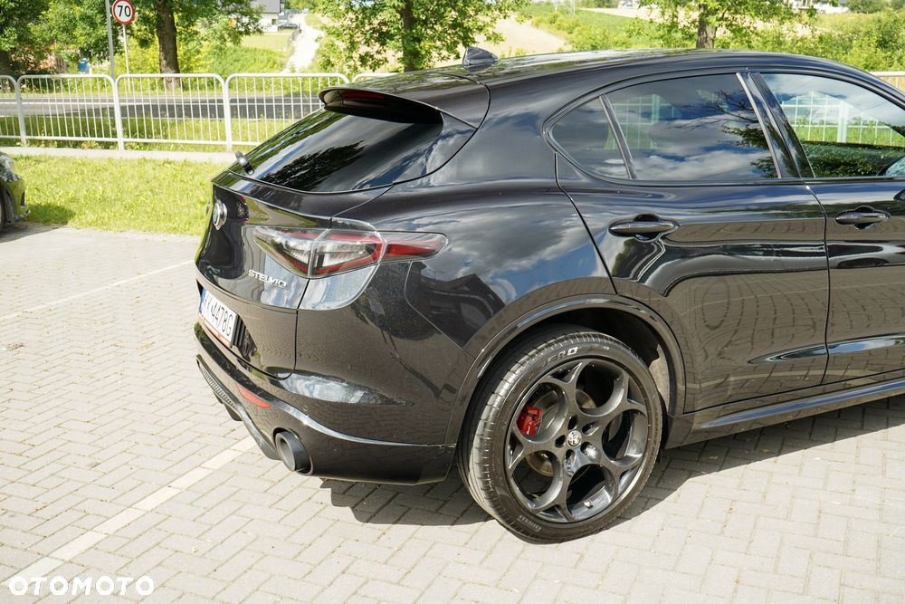 Alfa Romeo Stelvio 2.0 Turbo Competizione Q4 - 8