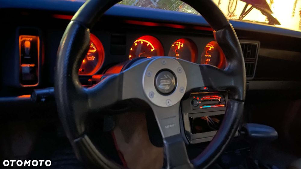 Pontiac Trans Am - 17