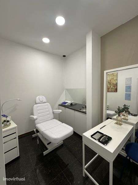 Trespasse barberia av. da Boavista - Grande imagem: 4/7