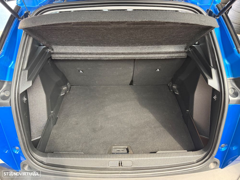 Peugeot 2008 PureTech 130 EAT8 Allure - 24