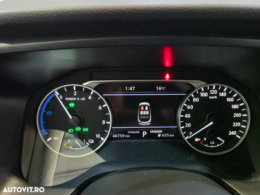 Nissan Qashqai+2 - 6
