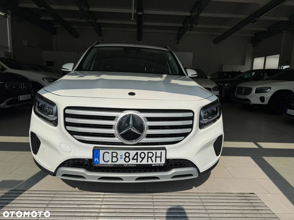Mercedes-Benz GLB 200 d 4-Matic 8G-DCT - 4