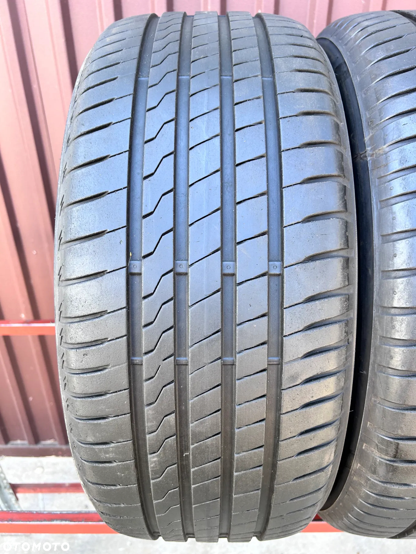 2 OPONY LETNIE FIRESTONE 235/50/18  101Y   XL - 2