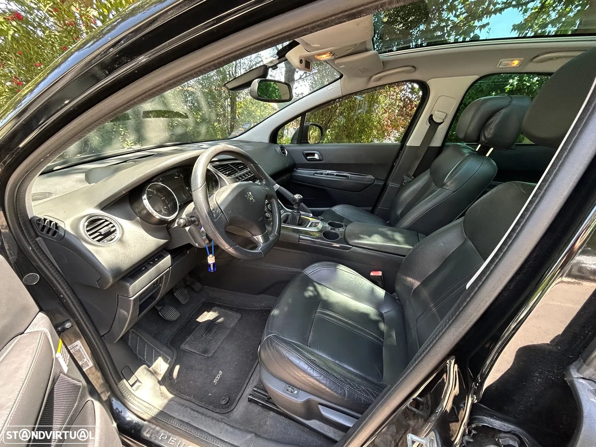 Peugeot 3008 1.6 HDi Premium - 12