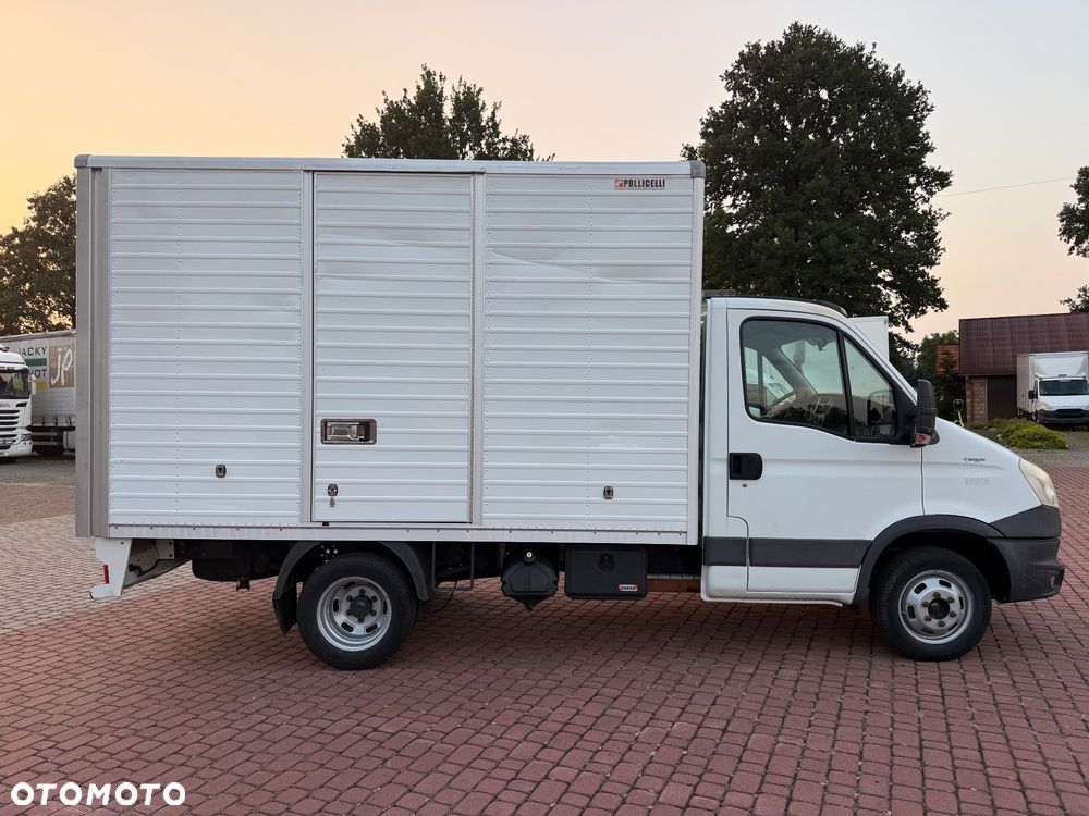 Iveco Daily 35C15 *3.0D* KONTENER 3,5M *NOWY SILNIK* KLIMA* TEMPOMAT* ZADBANY* - 4