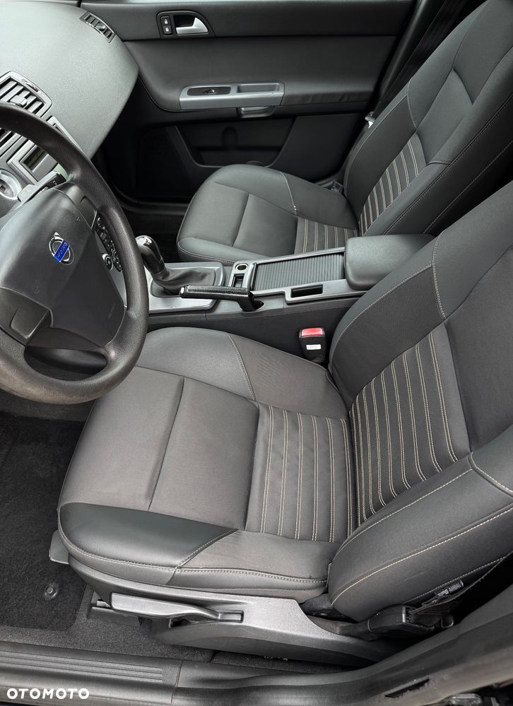 Volvo V50 1.8 Edition - 9