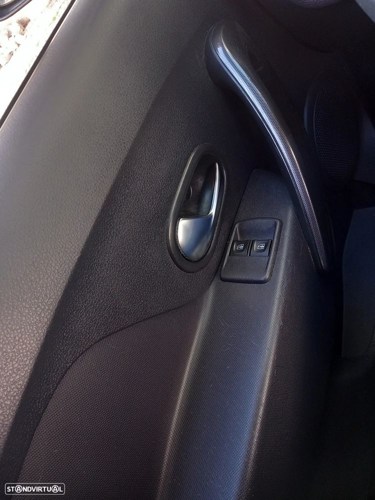 Dacia Sandero 0.9 TCe Stepway Bi-Fuel - 27