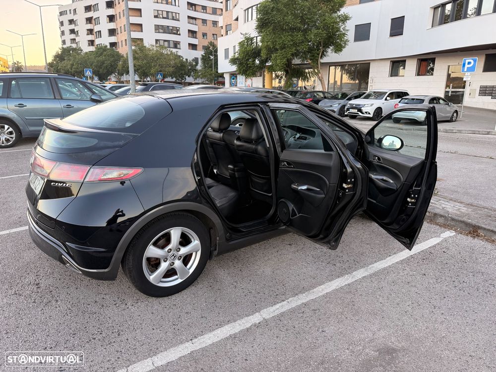 Honda Civic 1.4 i-VTEC Elegance - 12