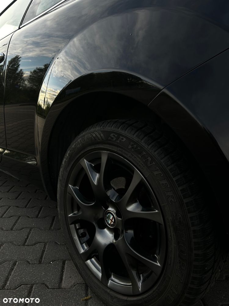 Alfa Romeo Mito - 5