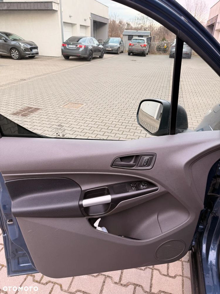 Ford Transit Connect - 20