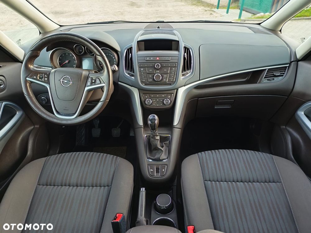 Opel Zafira 1.4 Turbo Edition - 19
