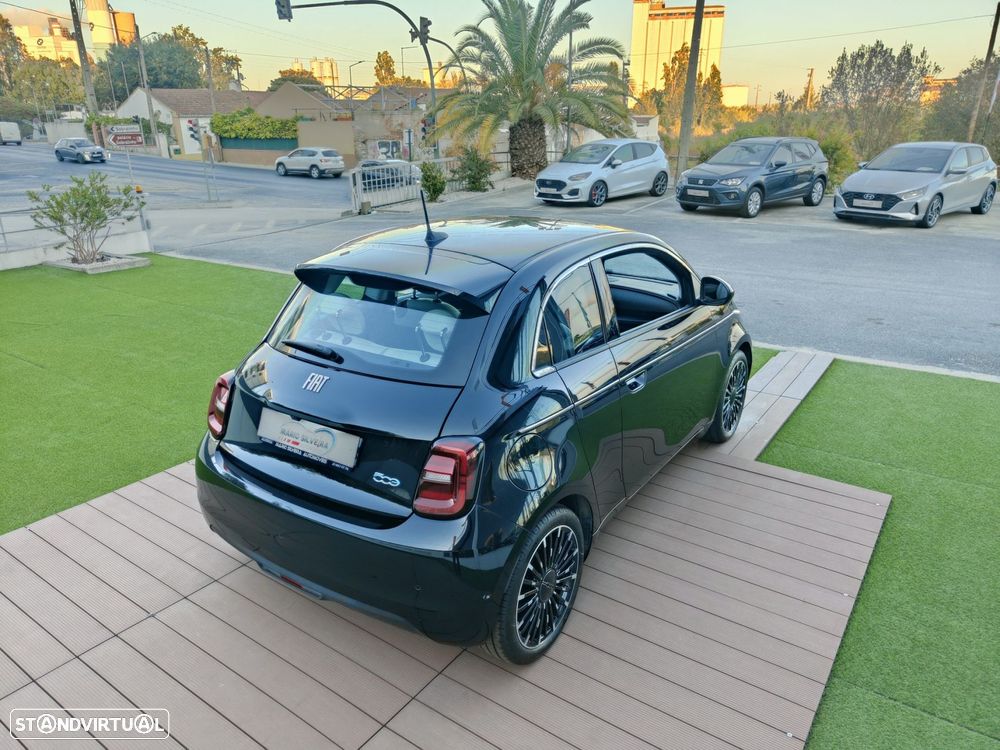 Fiat 500e 3+1 42 kWh - 22
