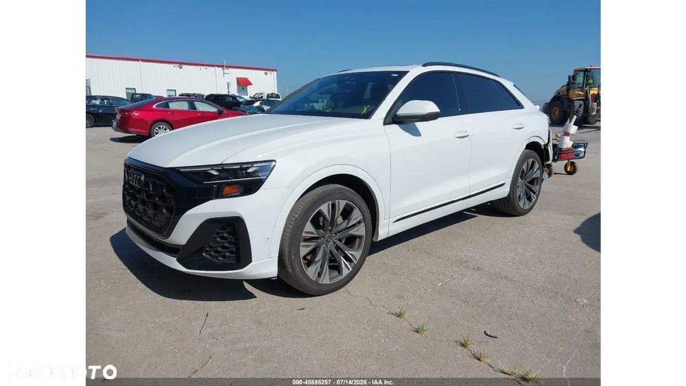 Audi Q8 55 TFSI quattro tiptronic - 1