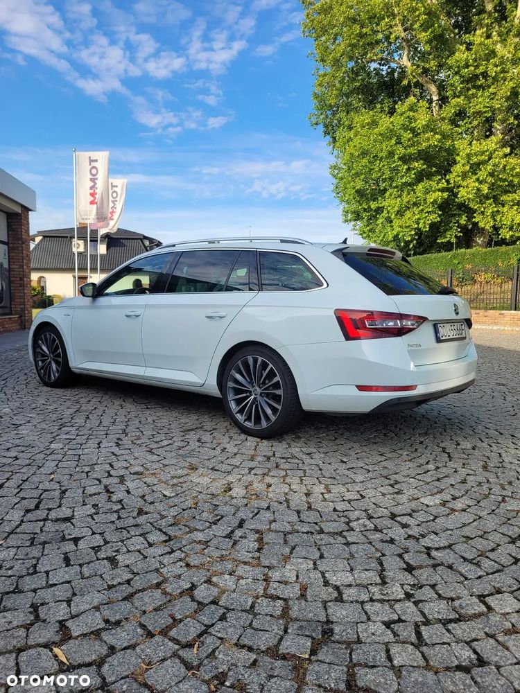 Skoda Superb 2.0 TDI SCR L&K DSG - 5