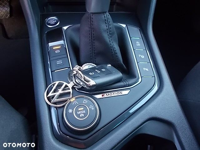 Volkswagen Tiguan 2.0 TSI 4Mot Life DSG - 1