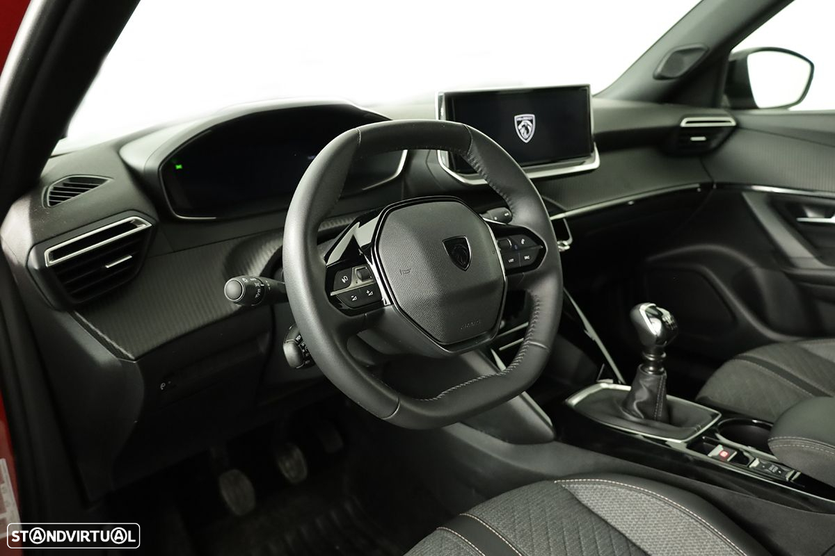 Peugeot 2008 1.2 PureTech Allure - 7