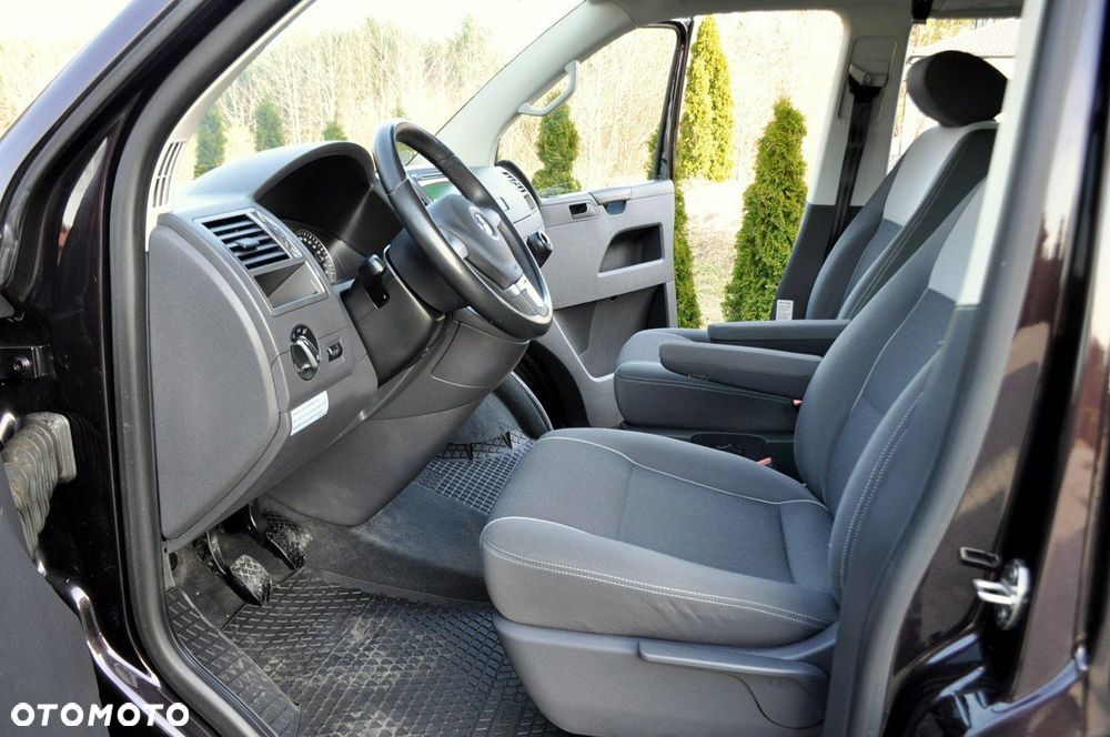 Volkswagen California - 23