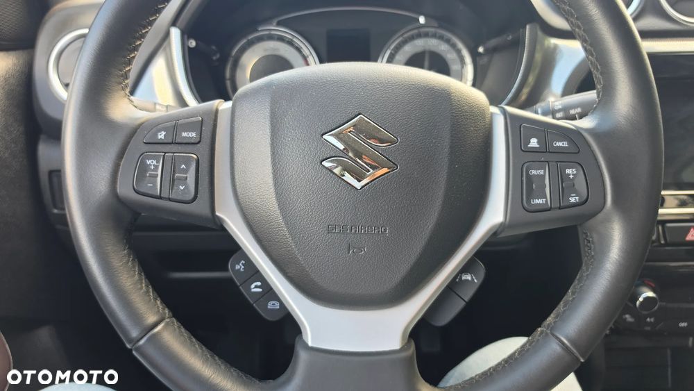Suzuki Vitara 1.4 Boosterjet mHEV Elegance 4WD - 27