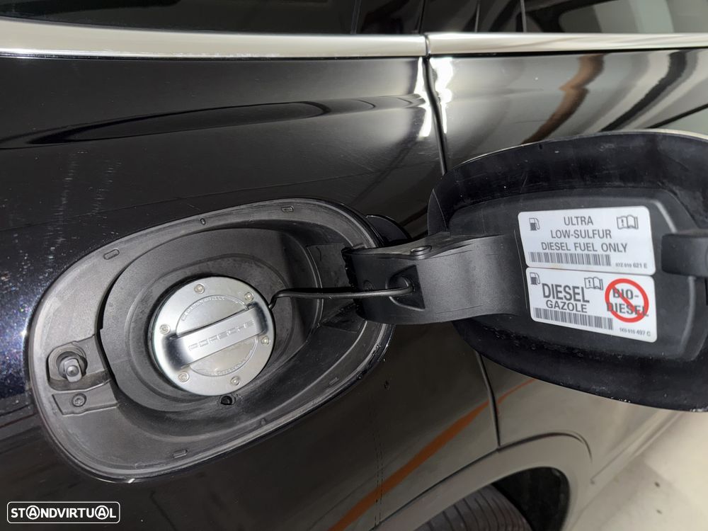 Porsche Cayenne Tiptronic - 16