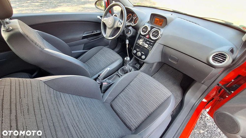 Opel Corsa - 13