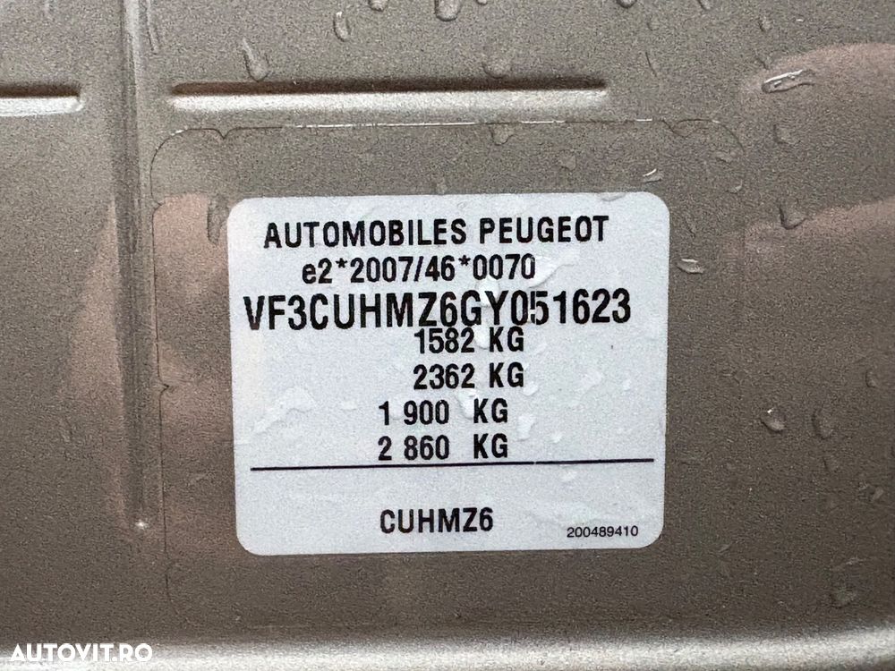 Peugeot 2008 1.2 VTi Active - 20