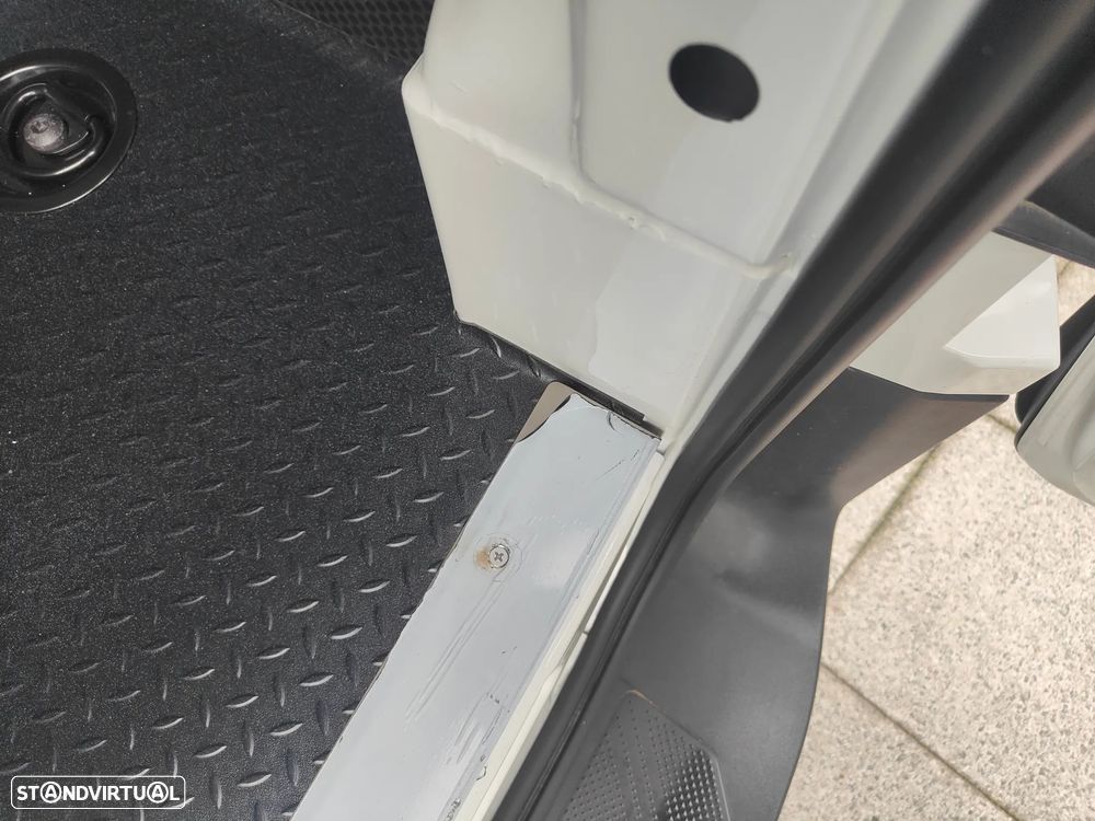 Maxus Deliver 9 L2H2 - 15