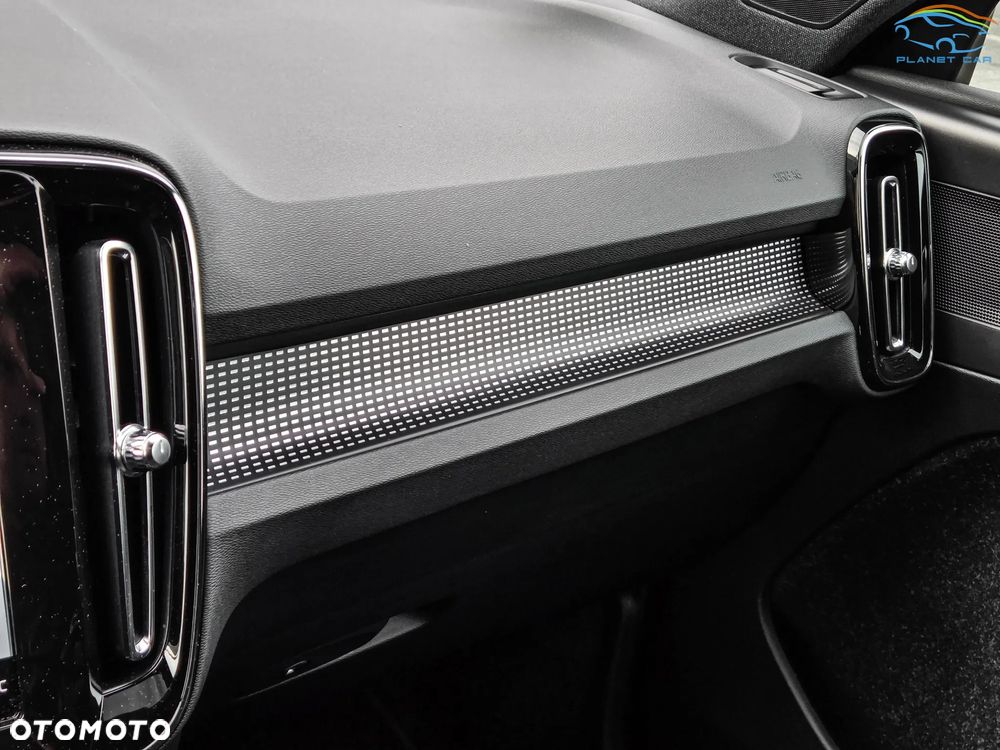 Volvo XC 40 B5 B AWD Geartronic RDesign - 40