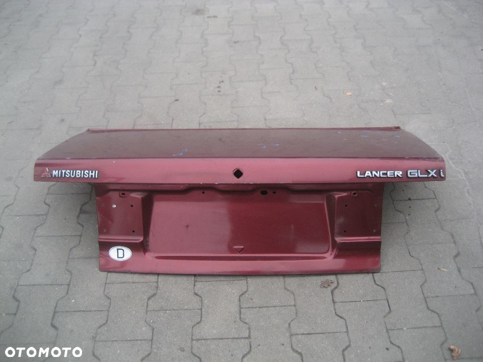 mitsubishi lancer sedan 88-92r klapa pokrywa bagażnika - 1