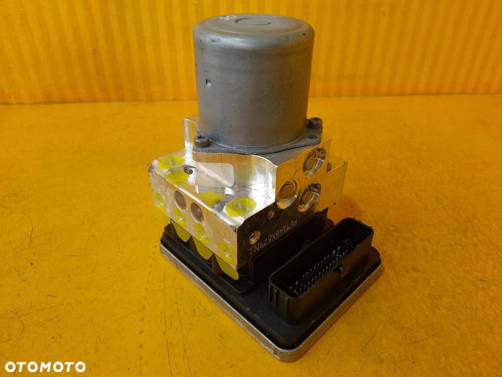 Mercedes C W205 GLC W253 X253 POMPA ABS A2059005944 - 2