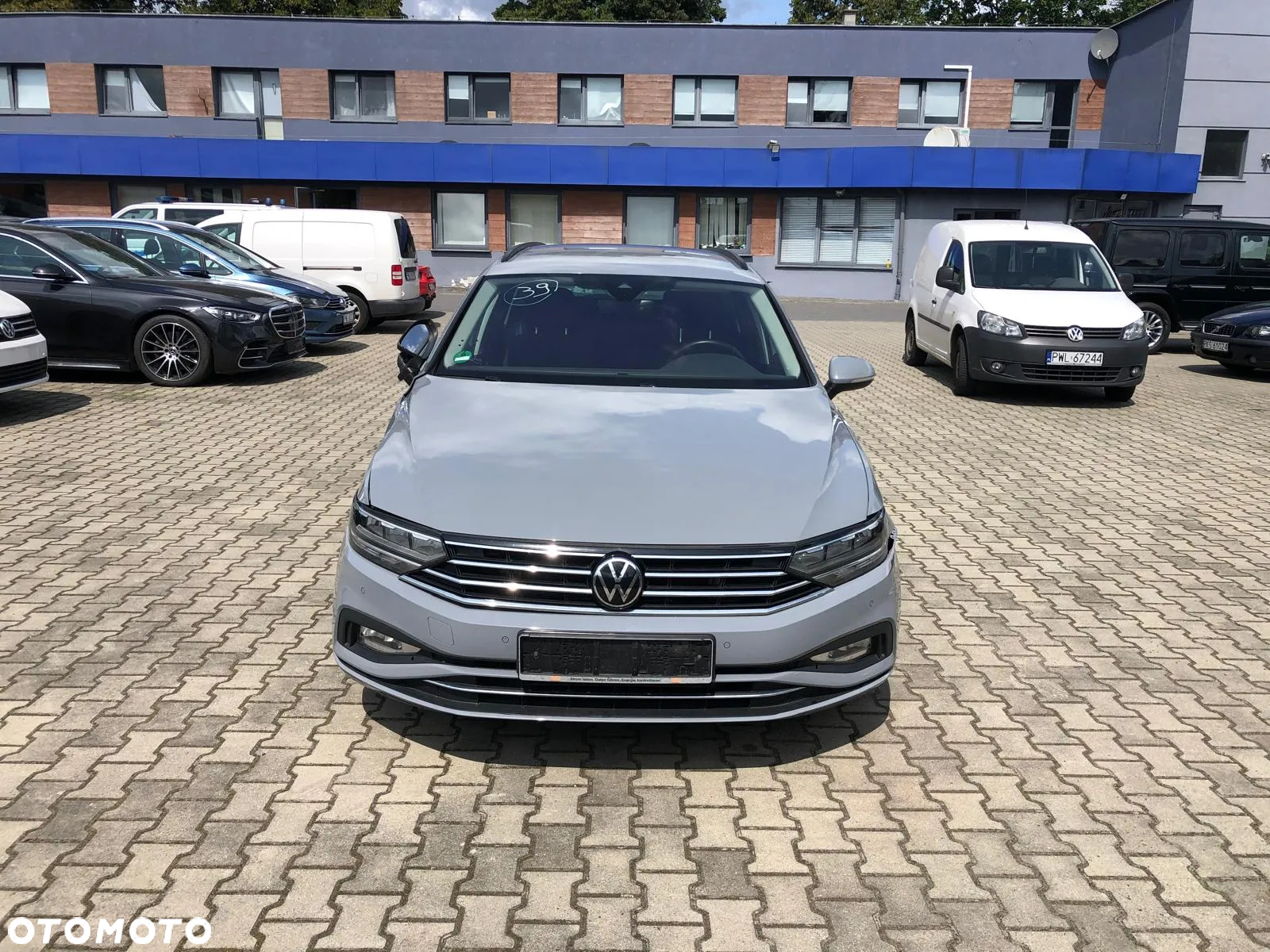 Volkswagen Passat 2.0 TDI EVO Business DSG - 2