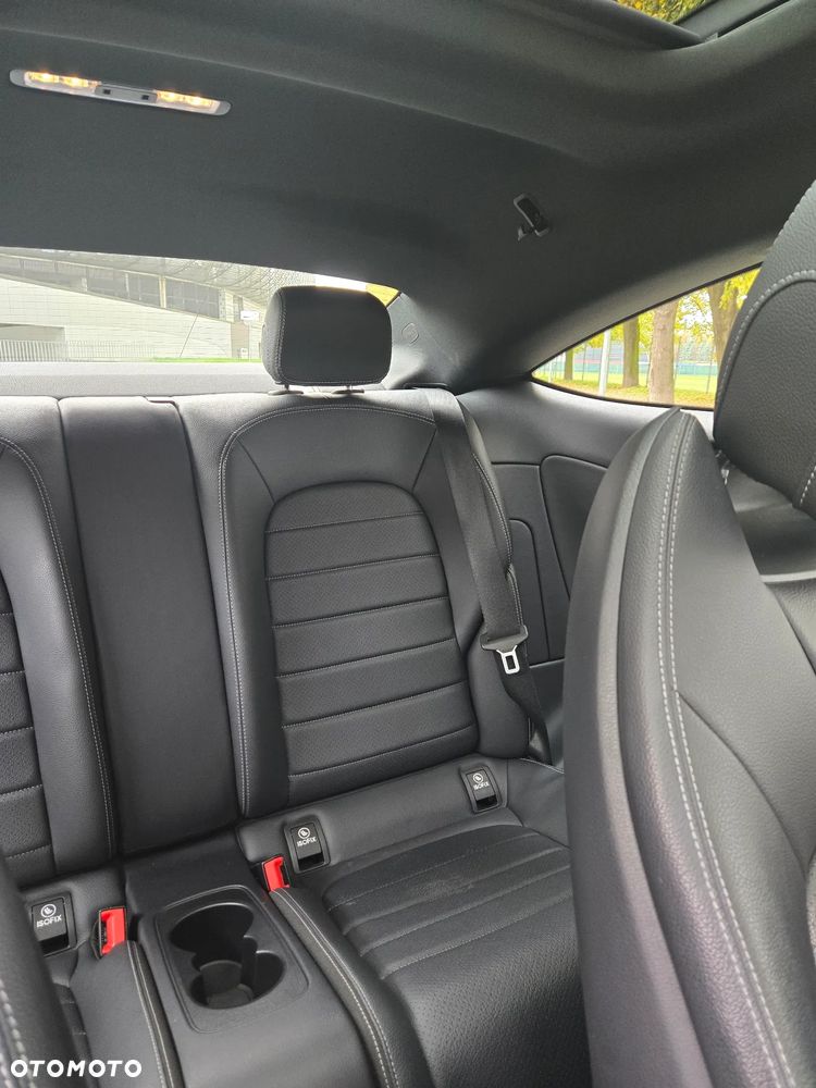 Mercedes-Benz Klasa C 300 Coupe 9G-TRONIC Night Edition - 9