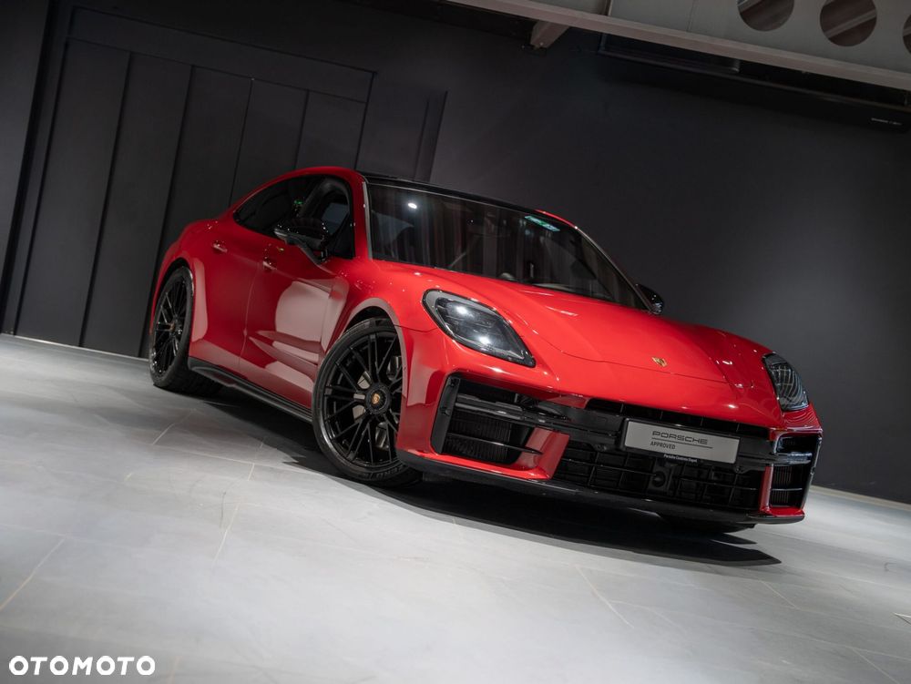 Porsche Panamera GTS - 13