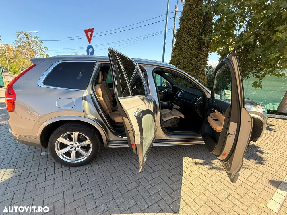 Volvo XC 90 - 3