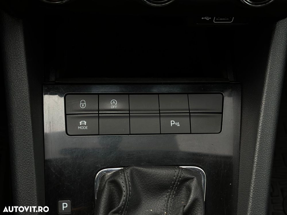 Skoda Octavia 2.0 TDI DSG Style - 25