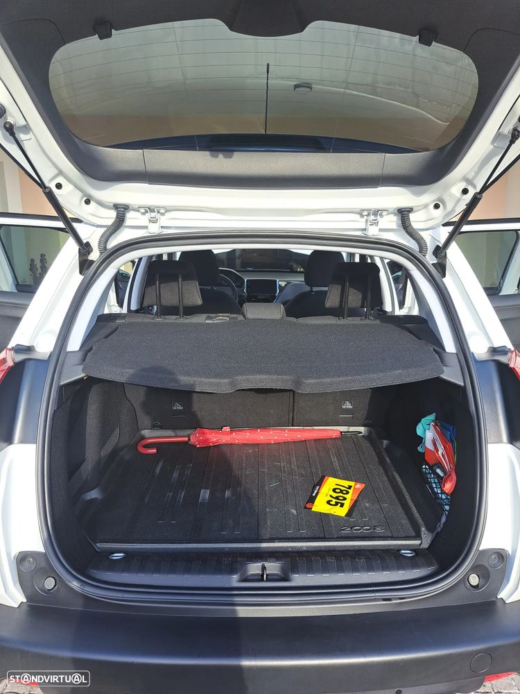 Peugeot 2008 - 19