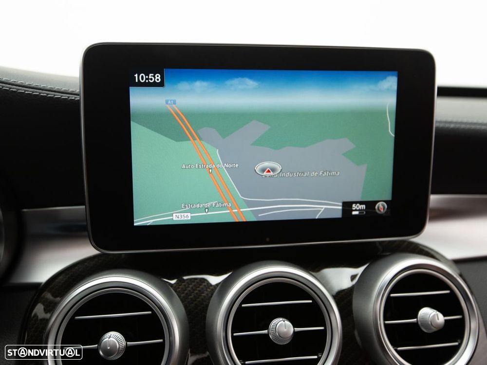 Mercedes-Benz C 63 AMG S - 41