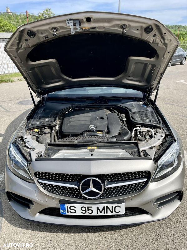 Mercedes-Benz C 300 9G-TRONIC AMG Line - 11