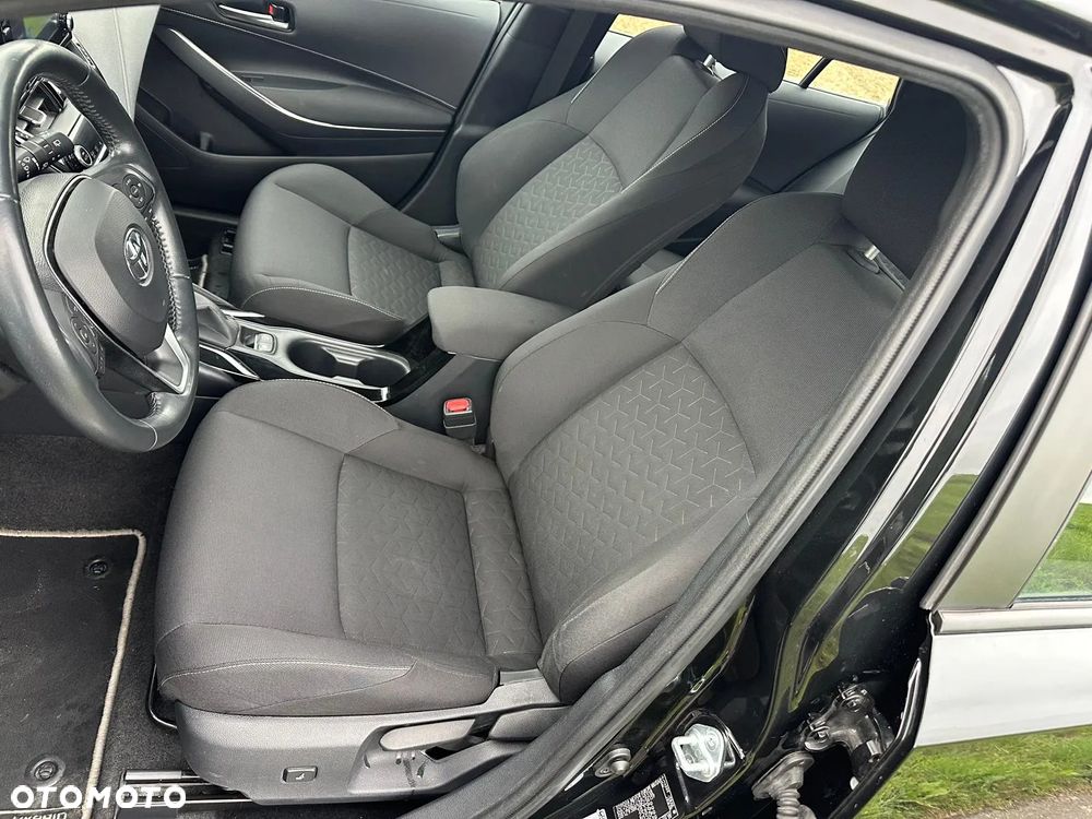 Toyota Corolla 1.8 Hybrid Comfort - 13
