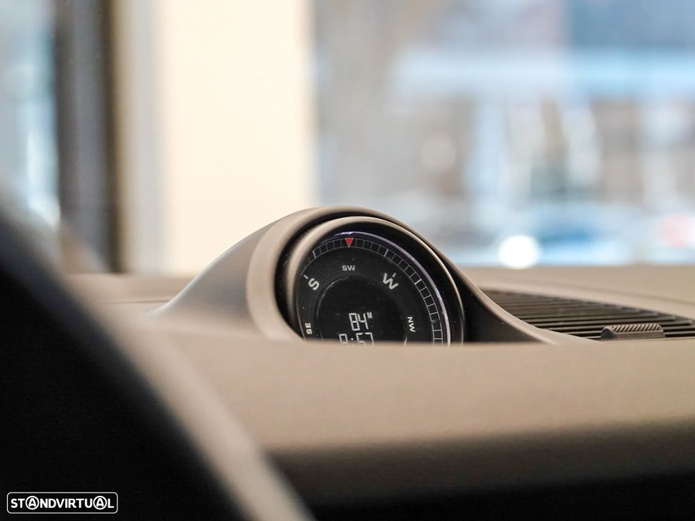 Porsche Cayenne Coupé E-Hybrid - 33