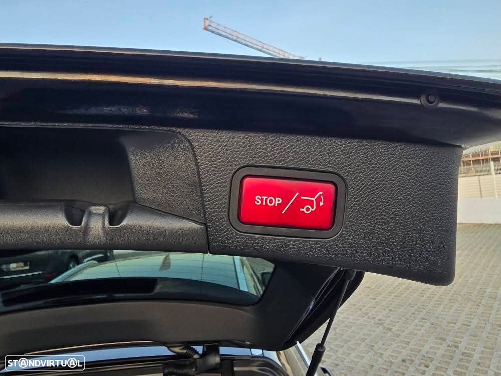 Mercedes-Benz C 220 d Station 9G-TRONIC AMG Line - 52