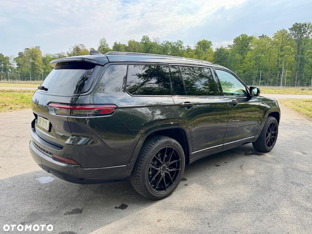 Jeep Grand Cherokee - 10