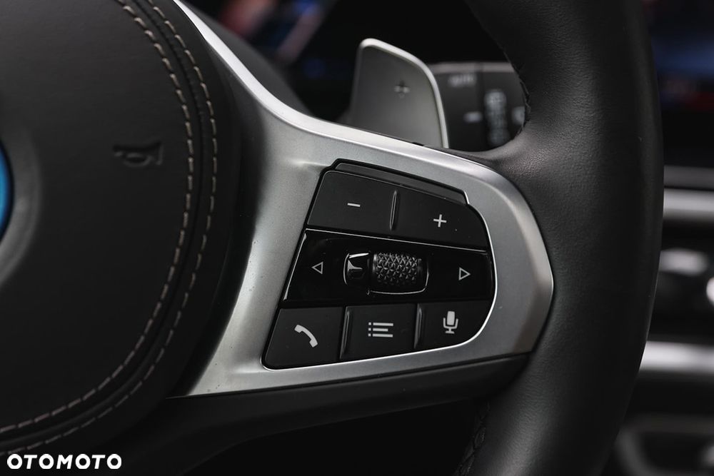 BMW X5 xDrive40d - 13