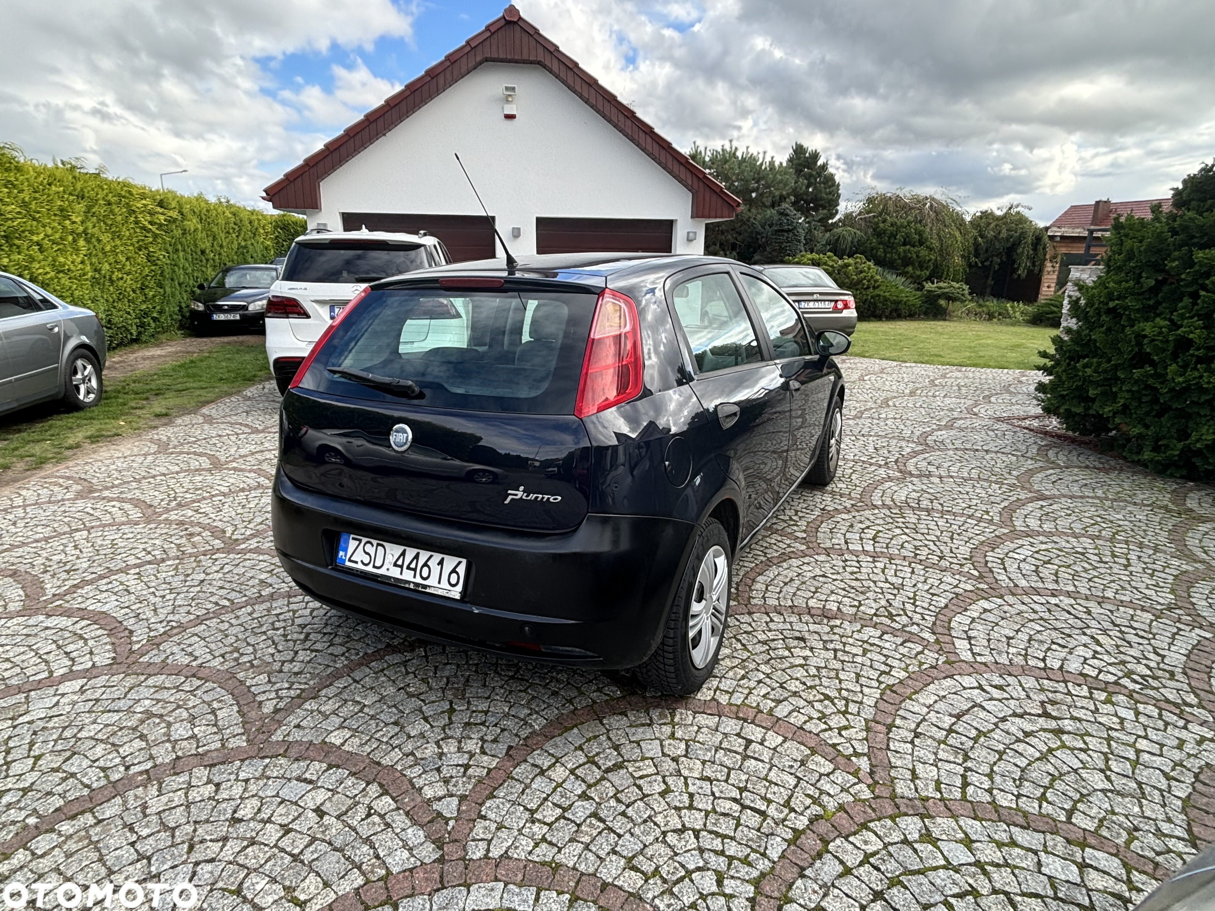 Fiat Punto 1.2 8V Active - 3